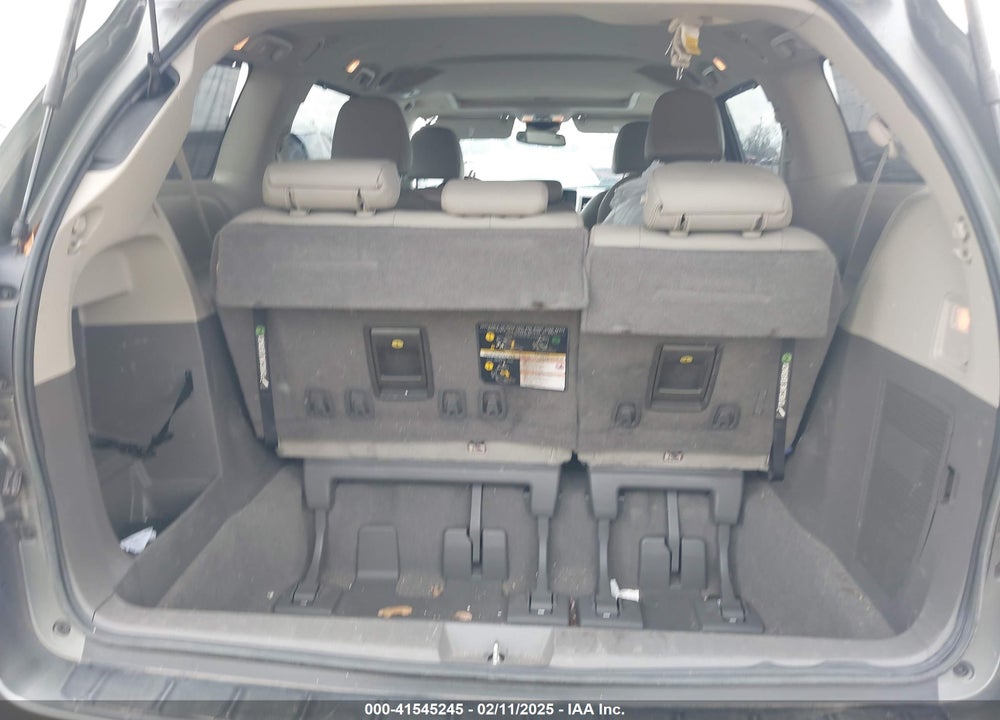 2020 TOYOTA SIENNA XLE VIN: 5TDYZ3DC0LS076737