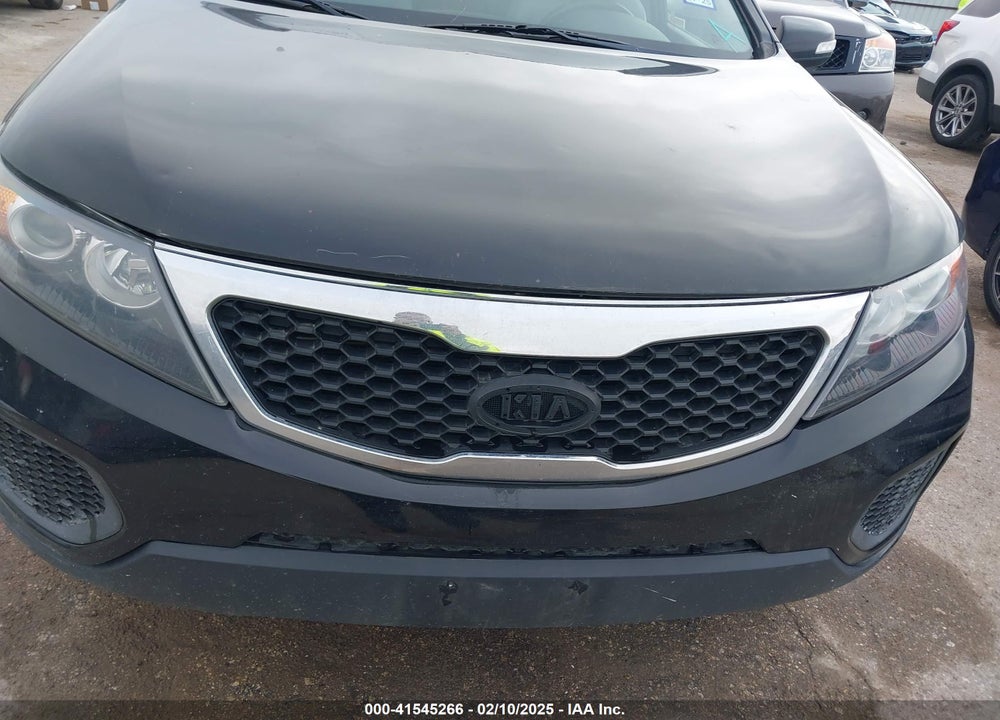 2012 KIA SORENTO LX V6 VIN: 5XYKT4A24CG287025