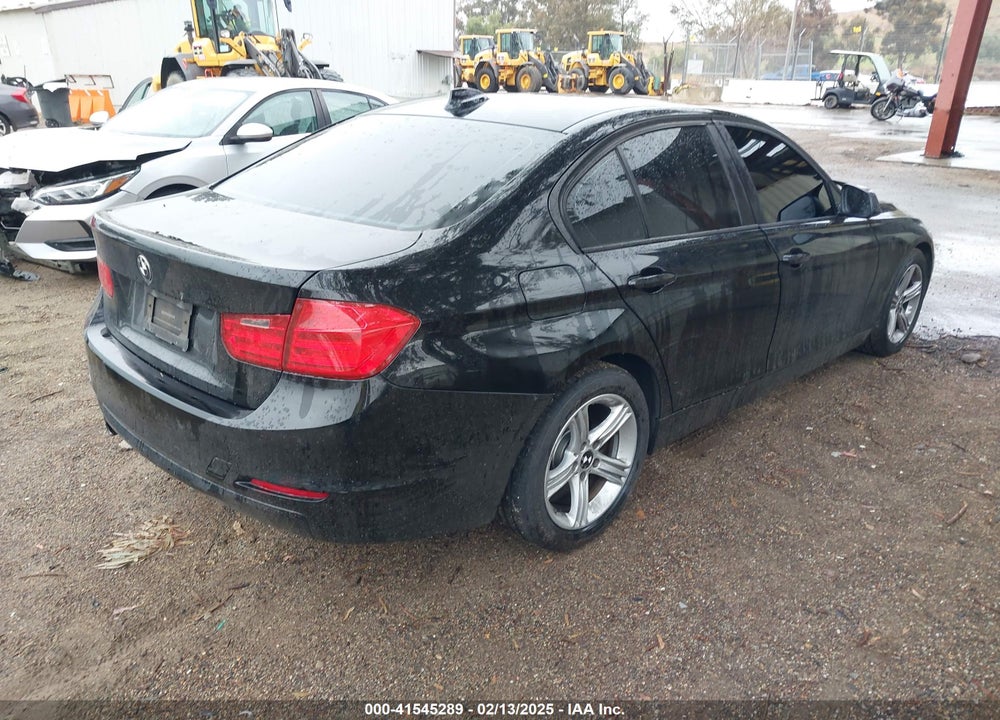 2013 BMW 328 VIN: WBA3C1G50DNR45726