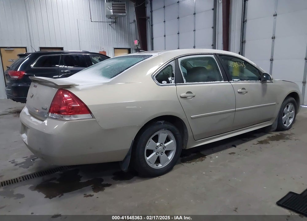 2010 CHEVROLET IMPALA VIN: 2G1WB5EK9A1136976