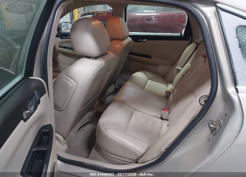 2010 CHEVROLET IMPALA VIN: 2G1WB5EK9A1136976