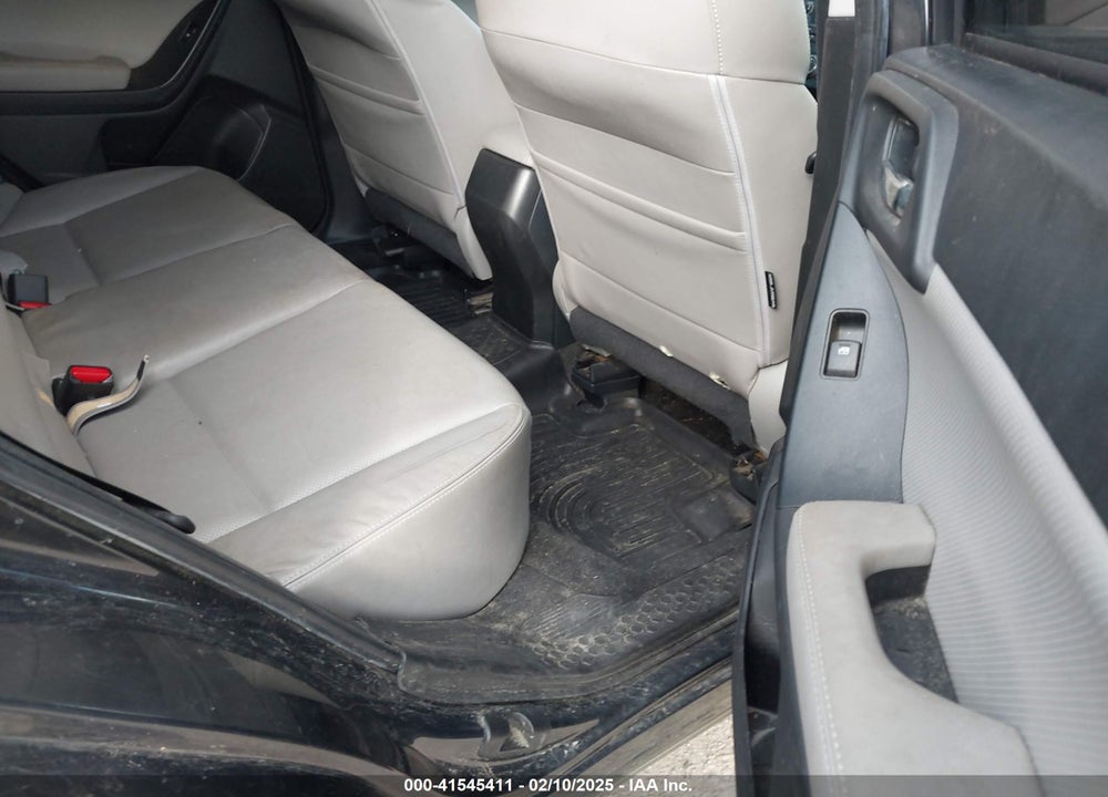 2015 SUBARU FORESTER VIN: JF2SJAHCXFH505226