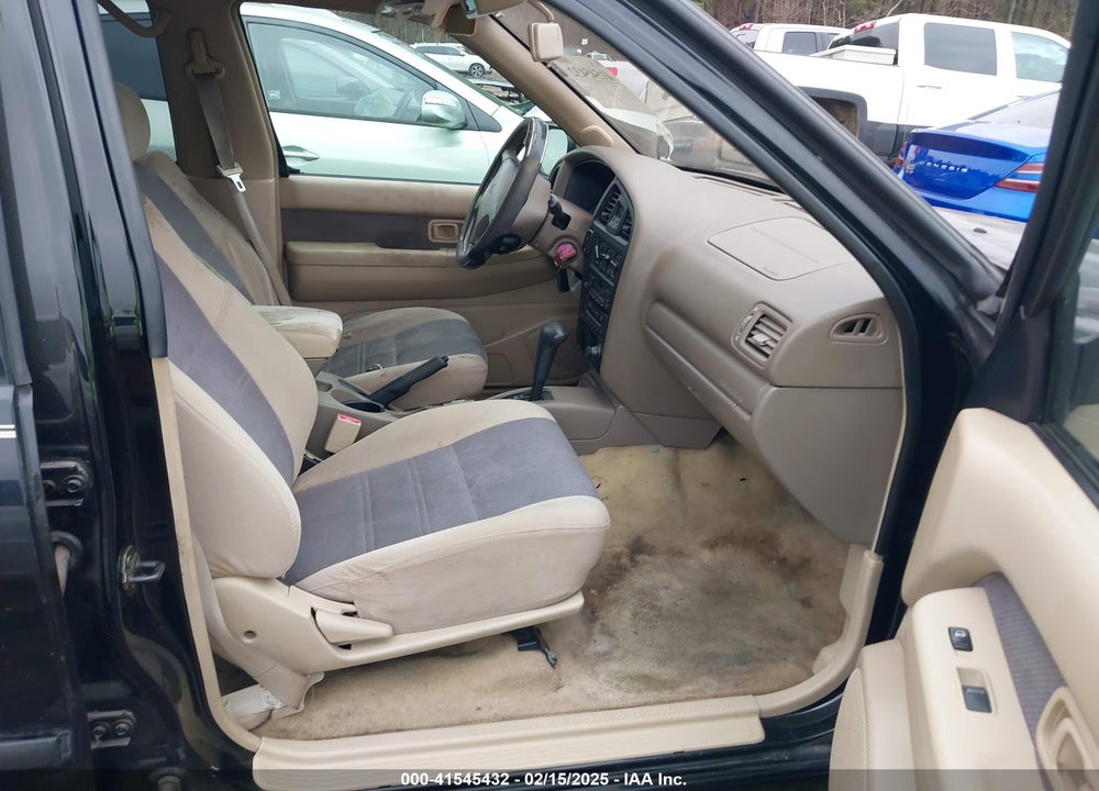 2001 NISSAN PATHFINDER SE VIN: JN8DR09X21W574934