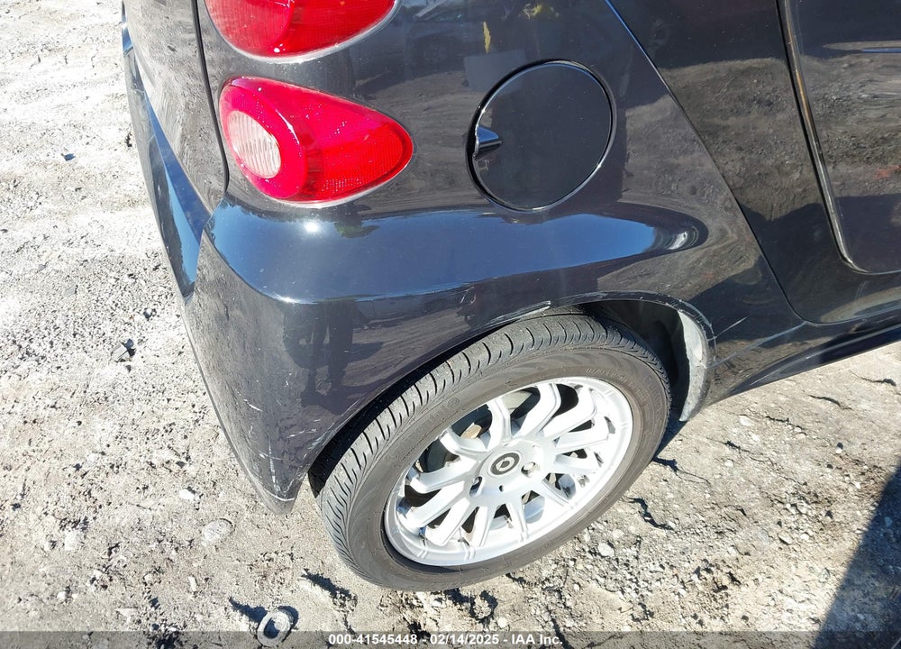 2013 SMART FORTWO PASSION/PURE VIN: WMEEJ3BA8DK619886