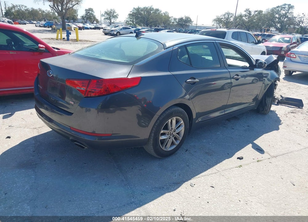 2011 KIA OPTIMA VIN: KNAGM4A79B5174223