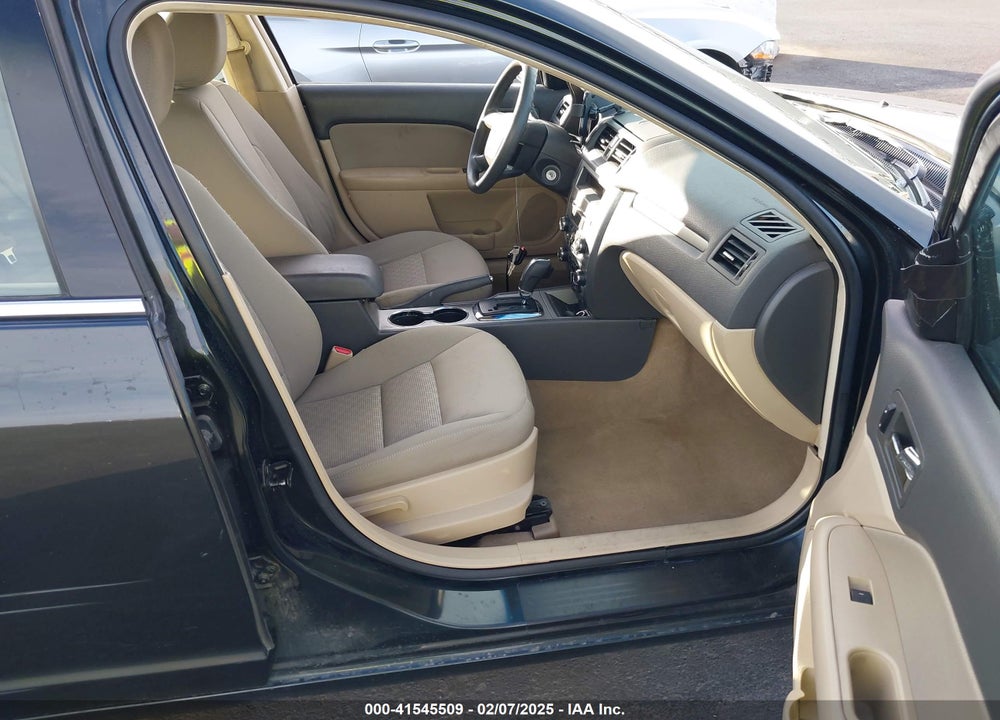 2010 FORD FUSION SE VIN: 3FAHP0HG9AR190985