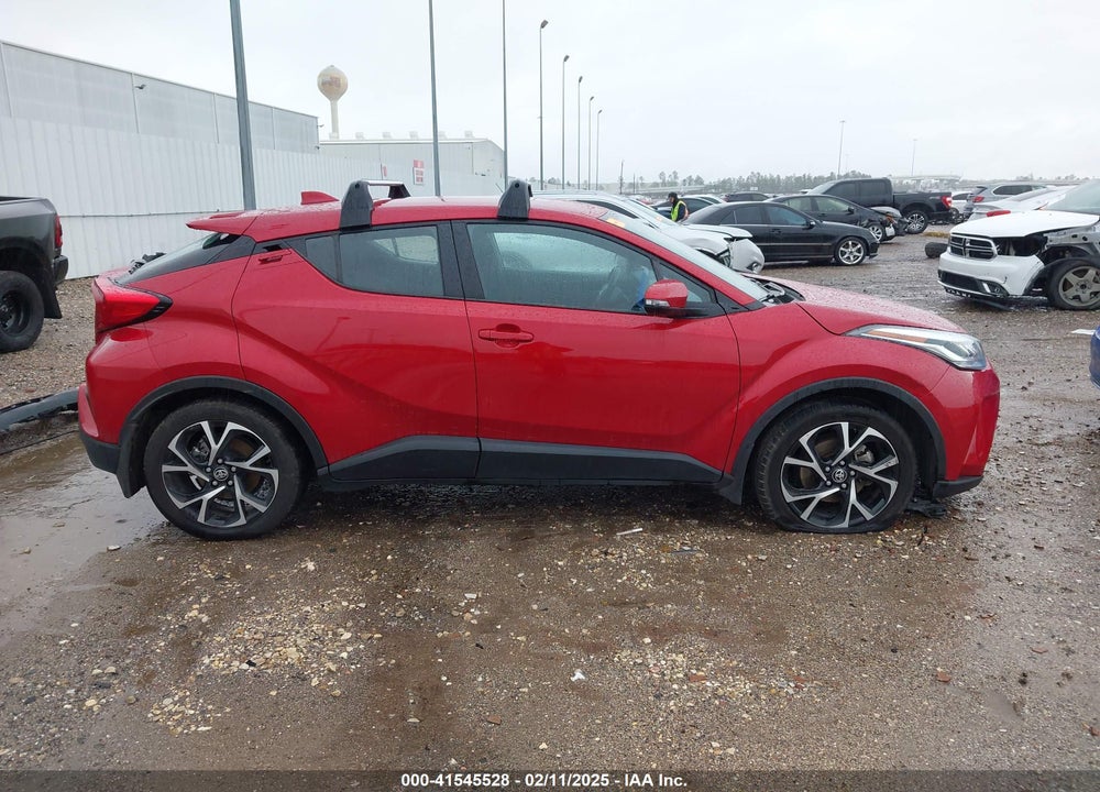 2022 TOYOTA C-HR XLE VIN: NMTKHMBX5NR147047