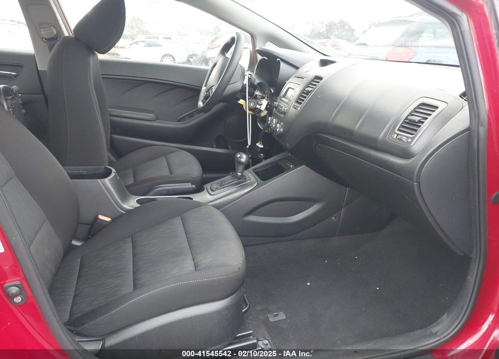 2016 KIA FORTE LX VIN: KNAFK4A65G5579687