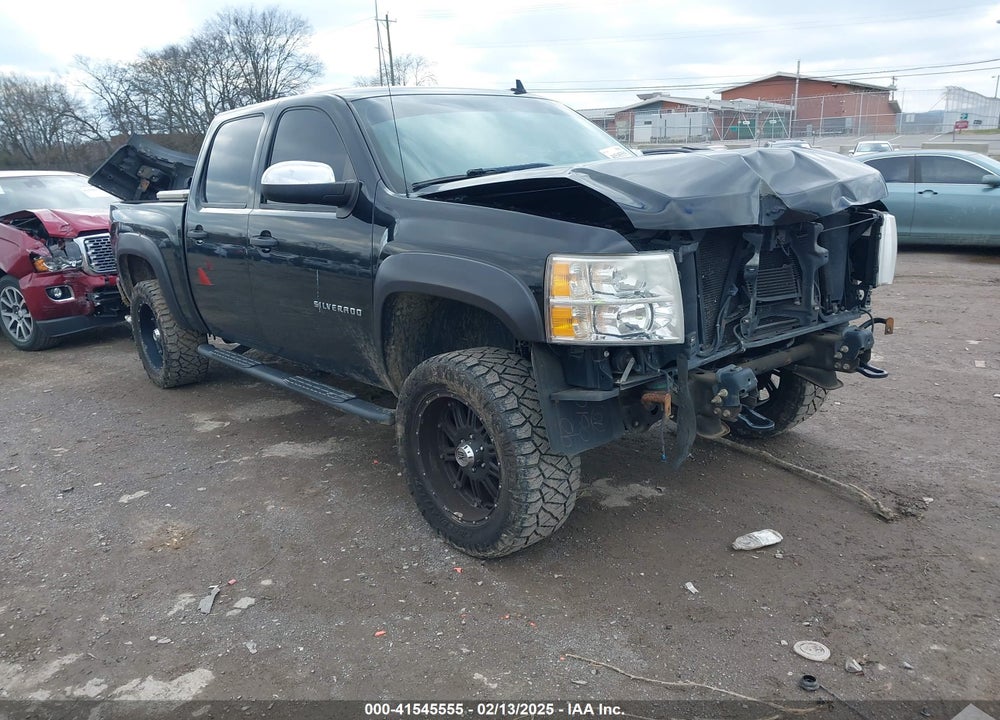 2011 CHEVROLET SILVERADO 1500 LT VIN: 3GCPKSE3XBG197393