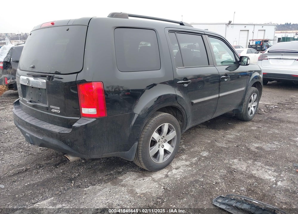 2013 HONDA PILOT TOURING VIN: 5FNYF4H93DB075861