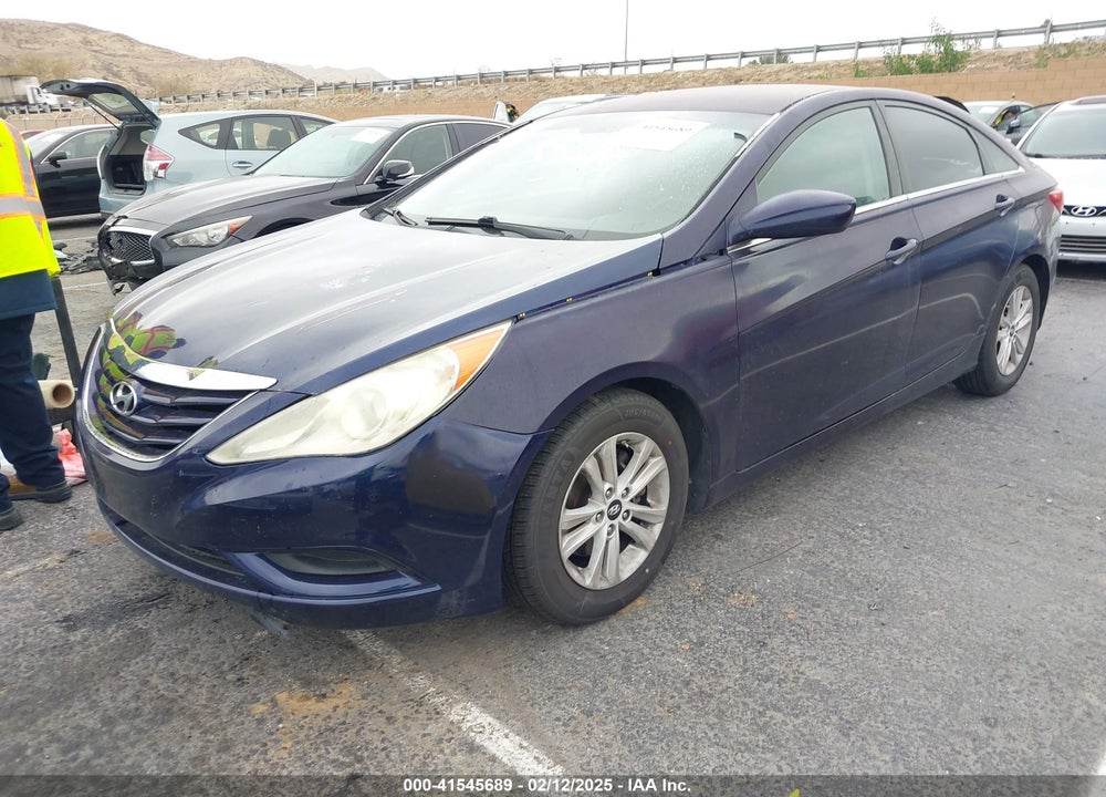 2011 HYUNDAI SONATA VIN: 5NPEB4AC5BH080739