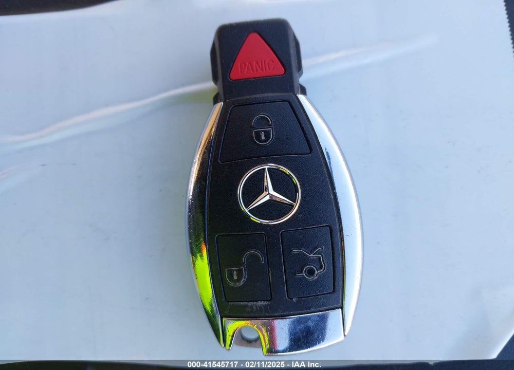 2017 MERCEDES-BENZ GLC 300 VIN: WDC0G4KB9HF124630