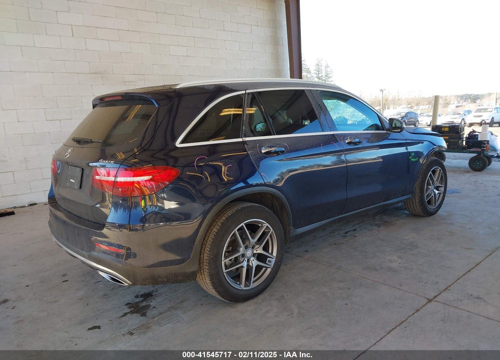 2017 MERCEDES-BENZ GLC 300 VIN: WDC0G4KB9HF124630