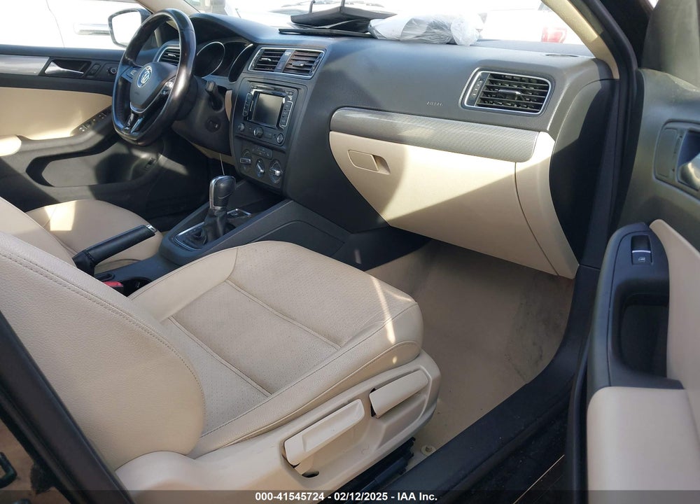 2015 VOLKSWAGEN JETTA VIN: 3VWD17AJ9FM287145