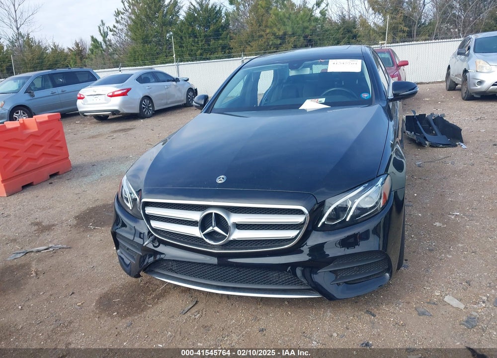 2019 MERCEDES-BENZ E 300 VIN: WDDZF4JB8KA675479