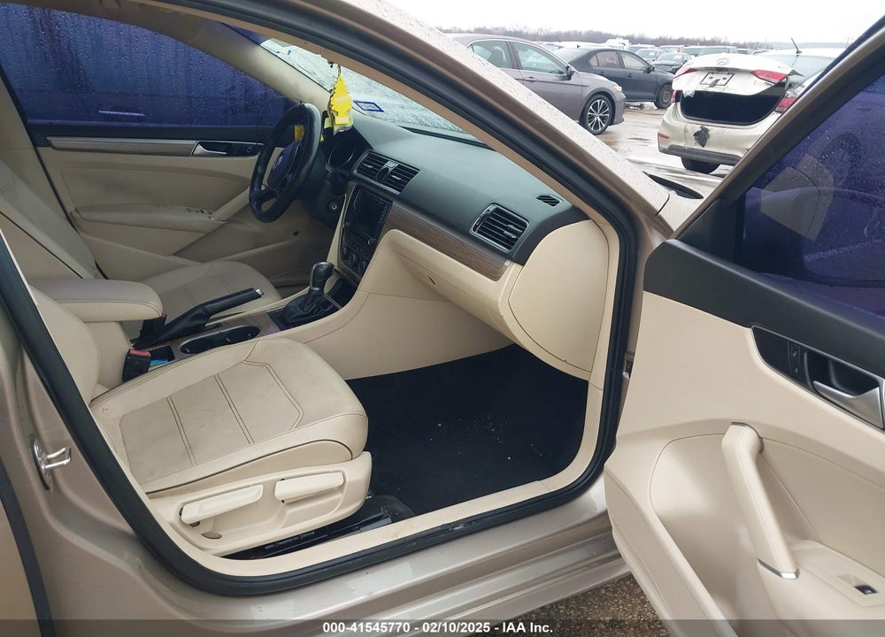 2016 VOLKSWAGEN PASSAT 1.8T SE VIN: 1VWBS7A37GC010079