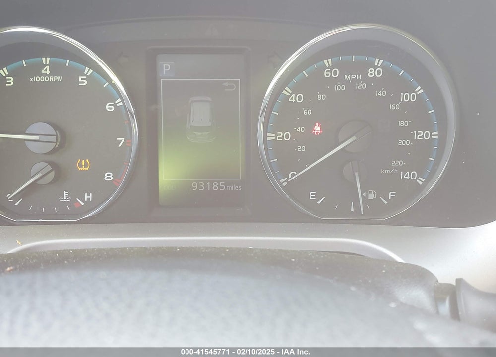 2016 TOYOTA RAV4 XLE VIN: JTMRFREV8GJ104562