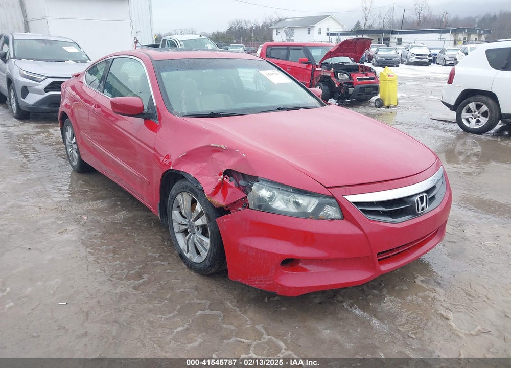 2011 HONDA ACCORD VIN: 1HGCS1B85BA012319