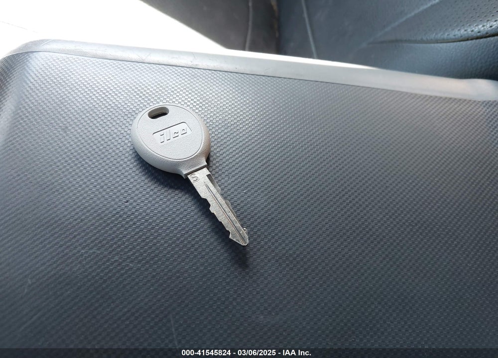 2007 JEEP WRANGLER / VIN: 1J4FA24127L134873