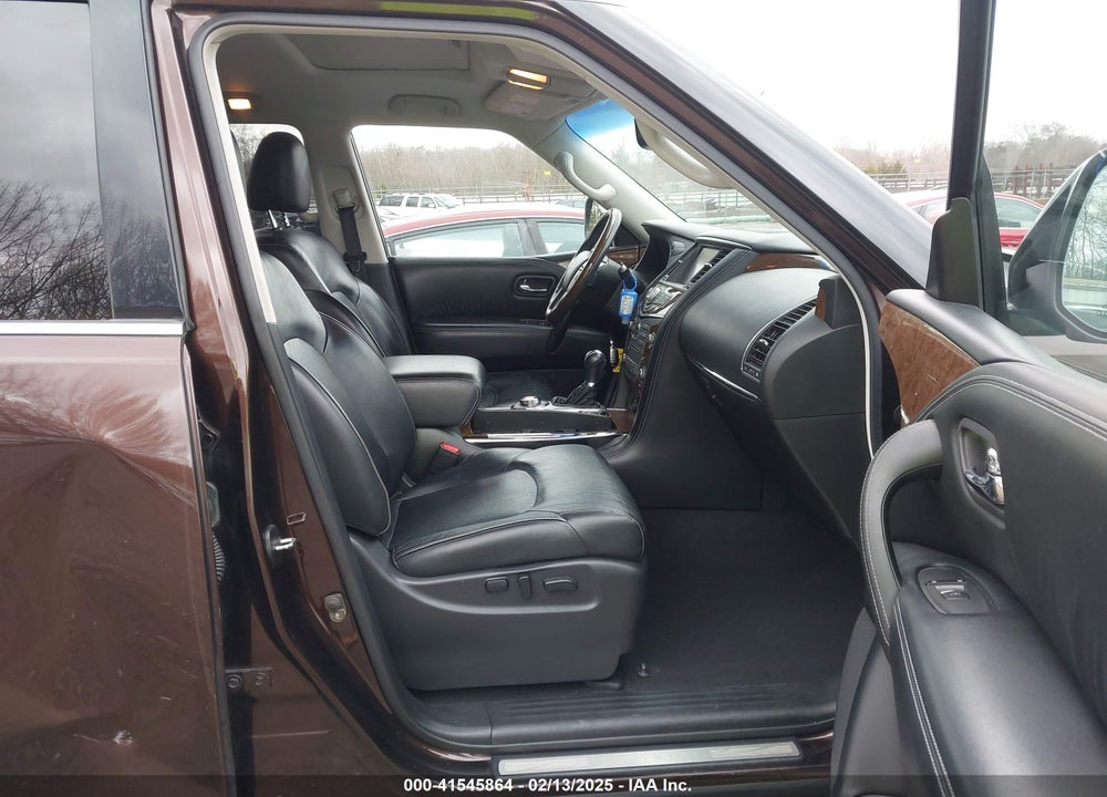 2017 INFINITI QX80 VIN: JN8AZ2NE3H9154367