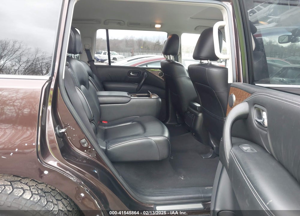 2017 INFINITI QX80 VIN: JN8AZ2NE3H9154367