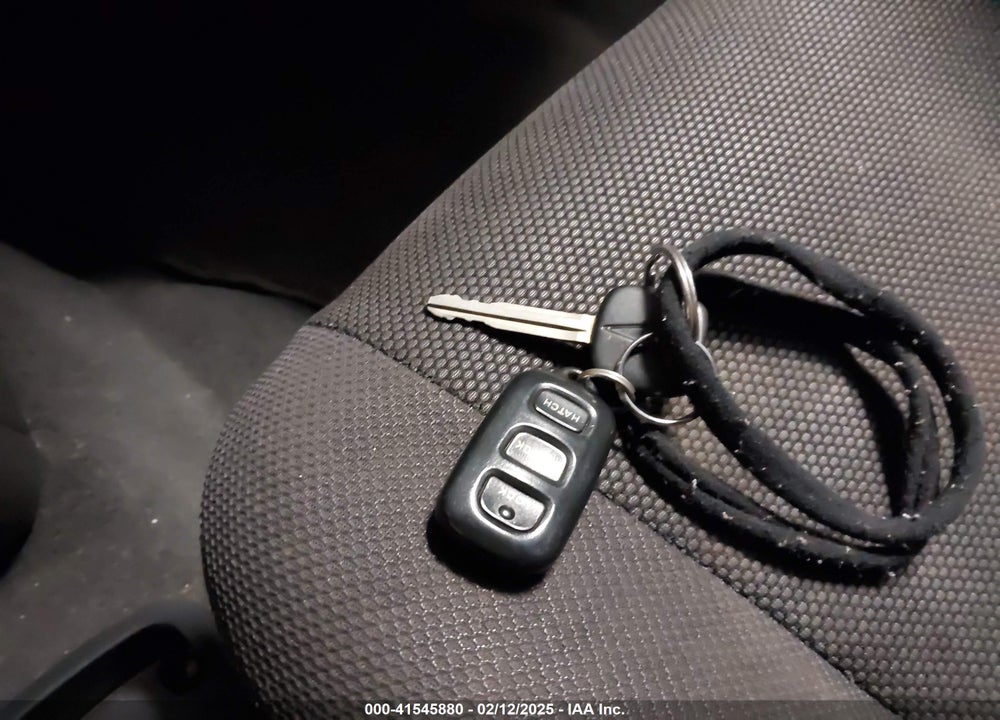 2004 PONTIAC VIBE VIN: 5Y2SM62894Z407707