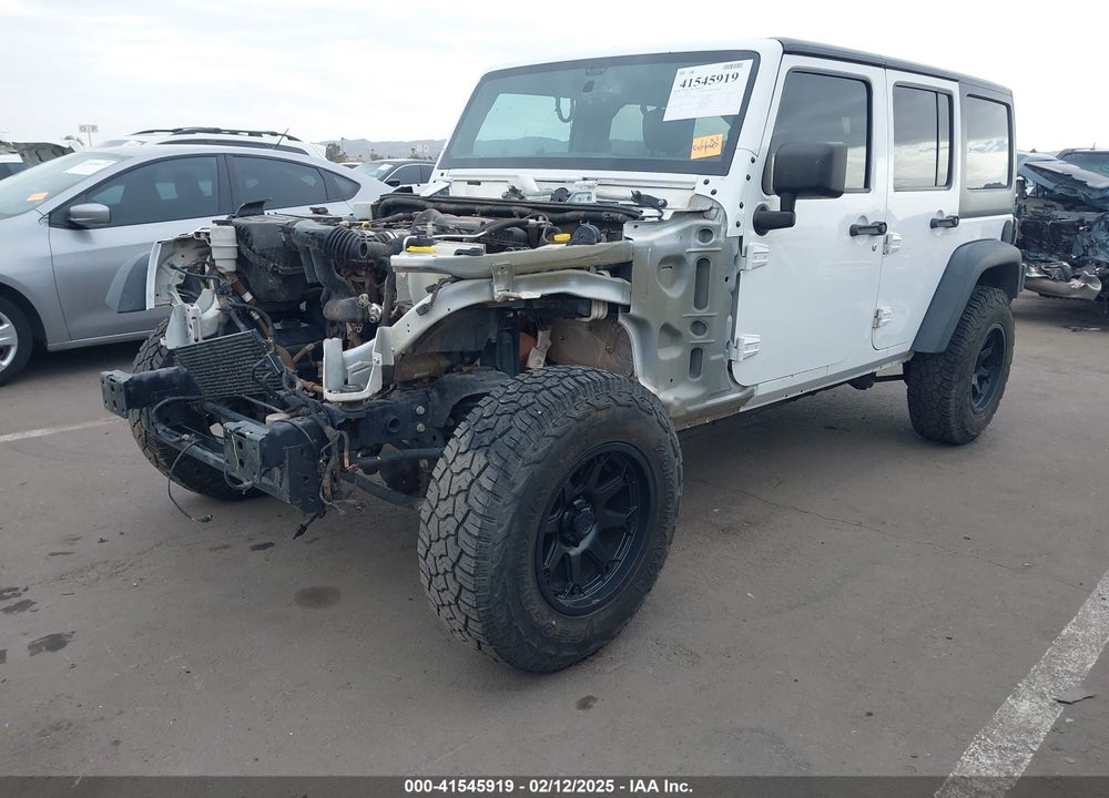 2016 JEEP WRANGLER UNLIMITED SPORT VIN: 1C4BJWDG4GL330653