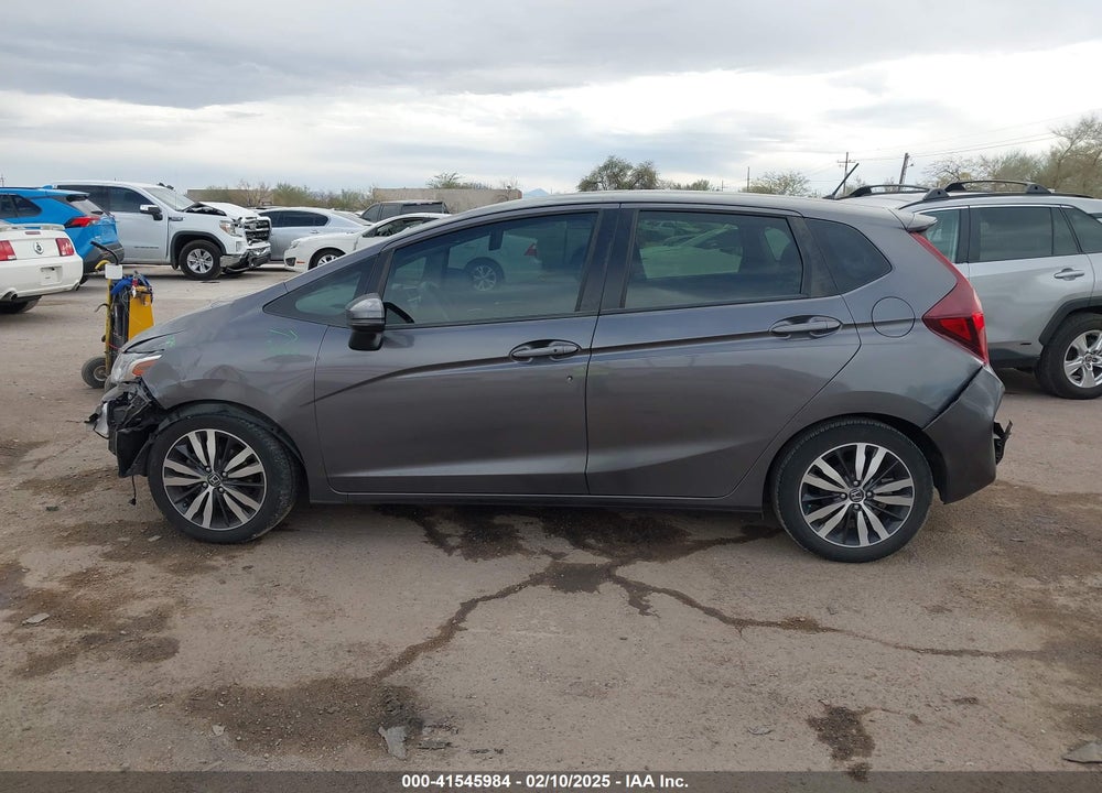 2016 HONDA FIT VIN: JHMGK5H78GX045307