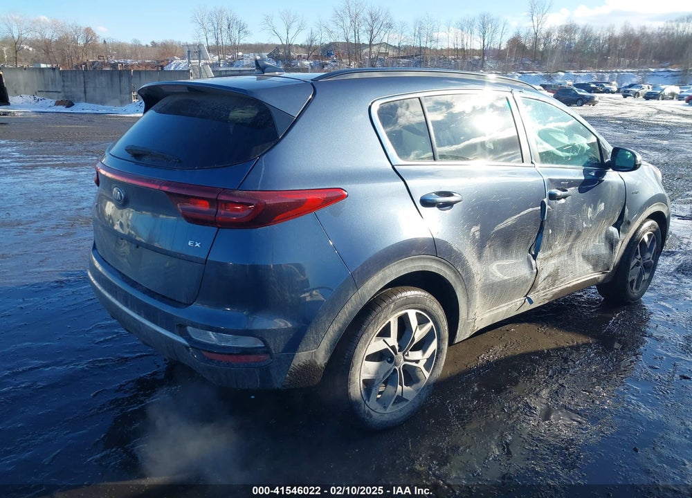 2020 KIA SPORTAGE EX VIN: KNDPNCAC4L7823861