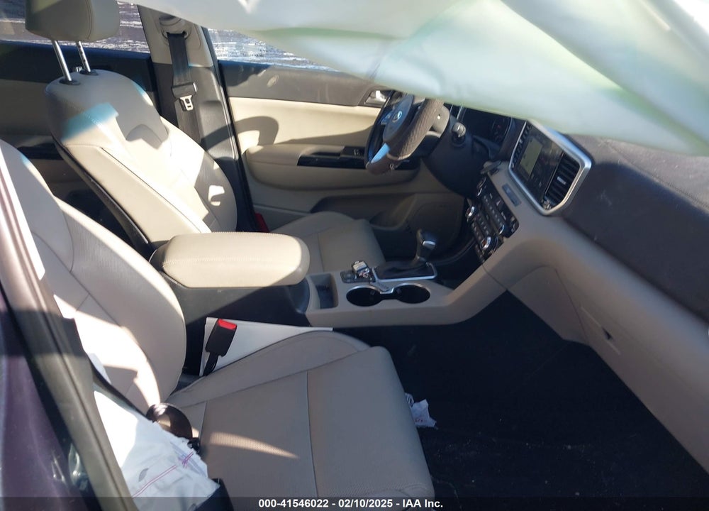 2020 KIA SPORTAGE EX VIN: KNDPNCAC4L7823861