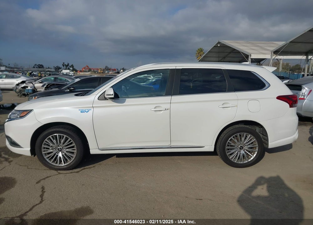 2019 MITSUBISHI OUTLANDER VIN: JA4J24A51KZ044517
