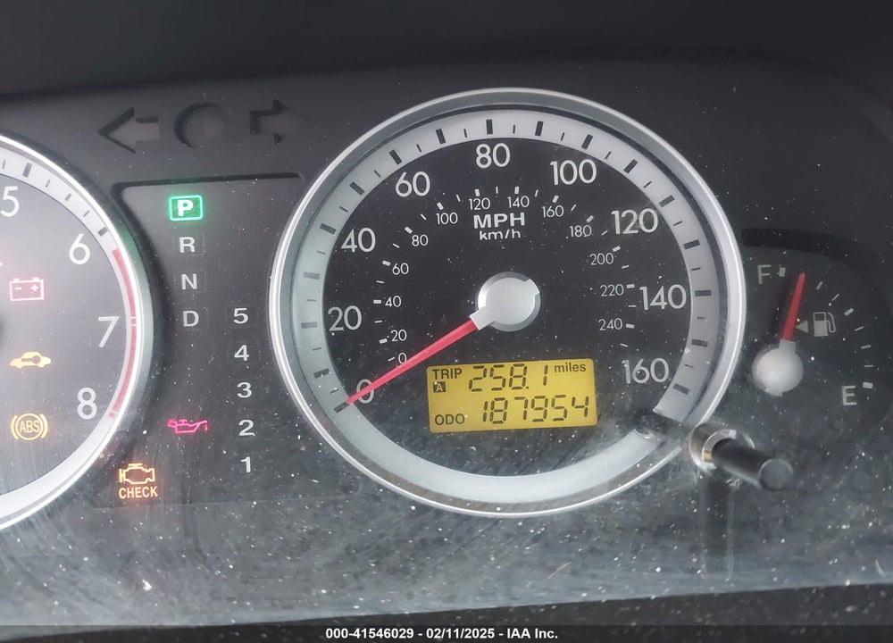2005 KIA AMANTI VIN: KNALD124255069335