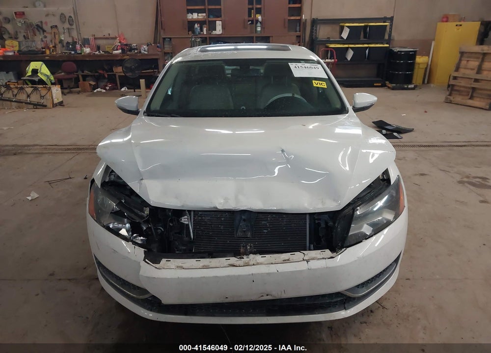 2012 VOLKSWAGEN PASSAT VIN: 1VWBP7A3XCC047638