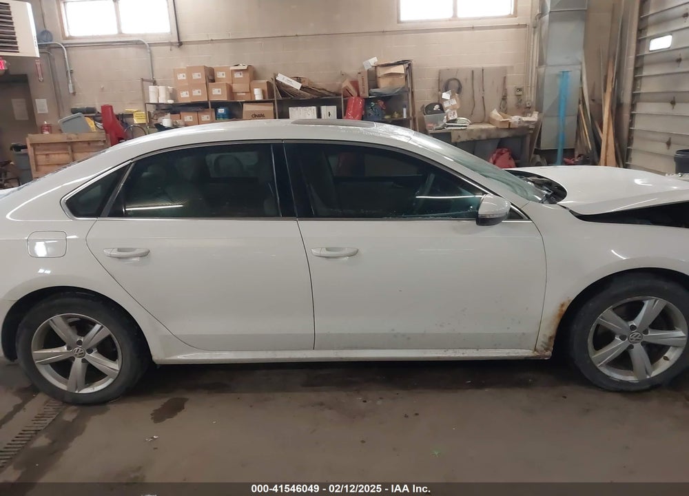 2012 VOLKSWAGEN PASSAT VIN: 1VWBP7A3XCC047638