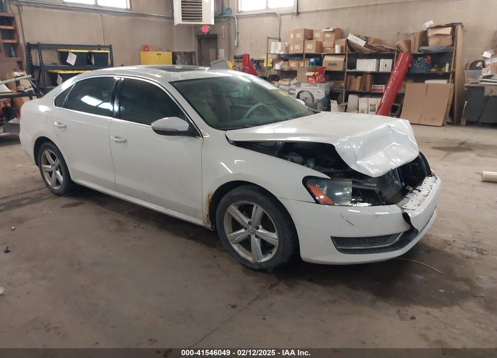 2012 VOLKSWAGEN PASSAT VIN: 1VWBP7A3XCC047638