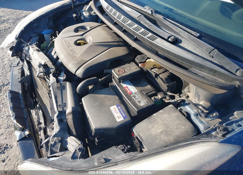 2014 HYUNDAI ELANTRA VIN: KMHDH4AE7EU083868