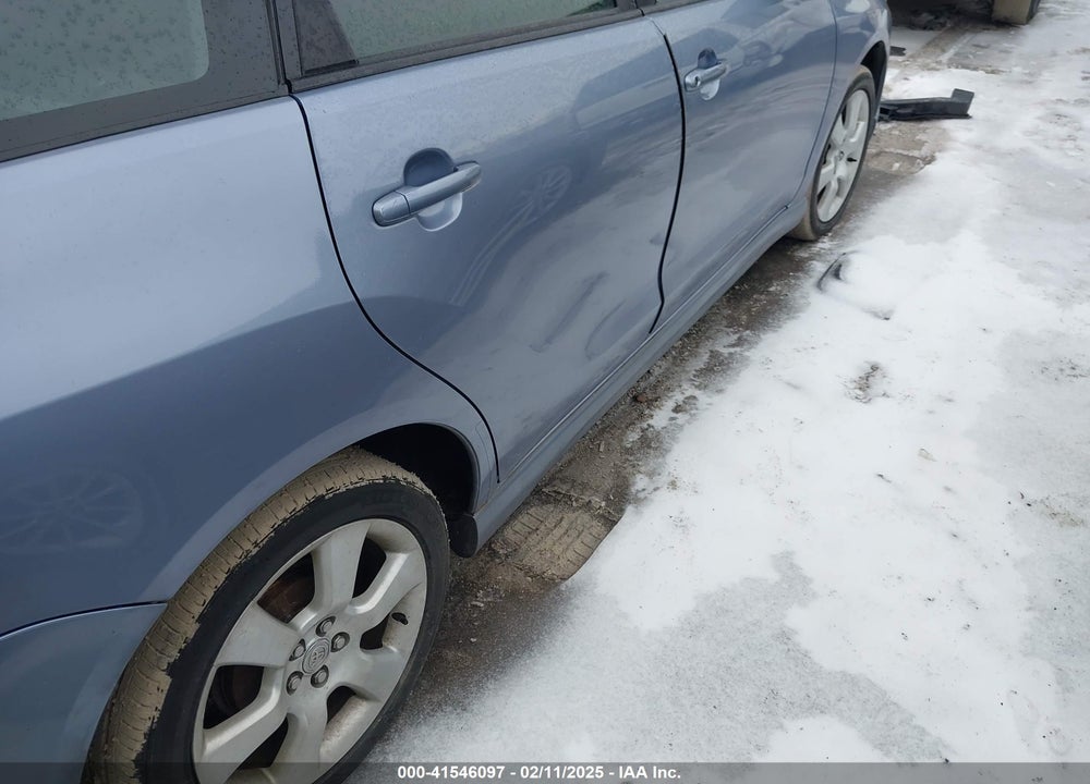 2005 TOYOTA MATRIX/XR VIN: 2T1KR32E95C334226