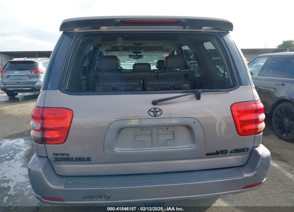 2002 TOYOTA SEQUOIA VIN: 5TDBT48A82S067143
