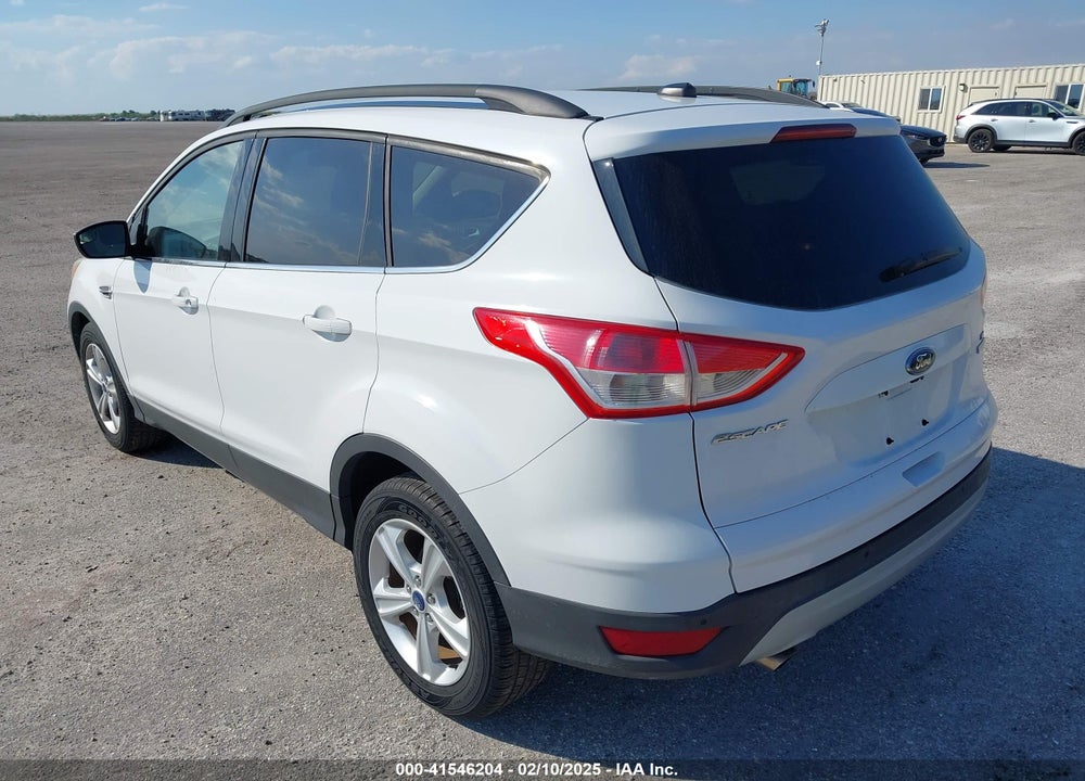 2015 FORD ESCAPE SE VIN: 1FMCU0GXXFUA09628
