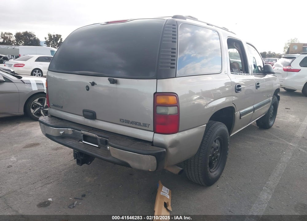 2001 CHEVROLET TAHOE LS VIN: 1GNEC13T71R199027