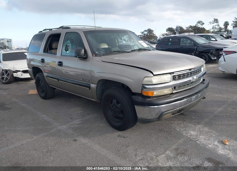 2001 CHEVROLET TAHOE LS VIN: 1GNEC13T71R199027