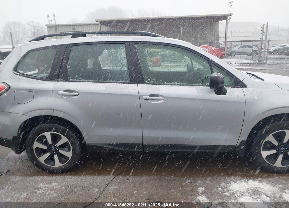 2017 SUBARU FORESTER VIN: JF2SJABC7HH568604