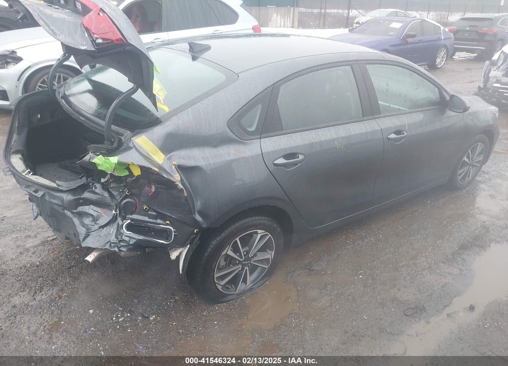 2024 KIA FORTE VIN: 3KPF24ADXRE700156
