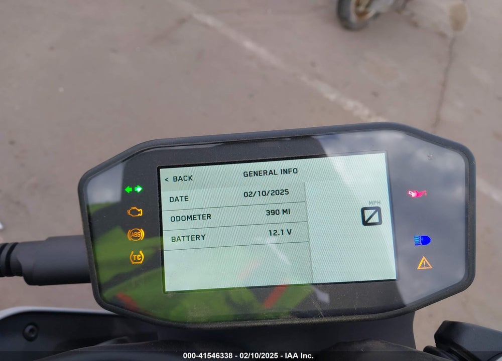 2024 KTM 790 DUKE VIN: LCETU7405RH703550