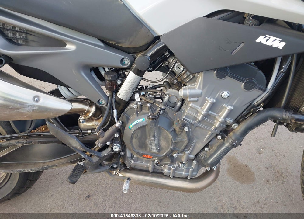 2024 KTM 790 DUKE VIN: LCETU7405RH703550