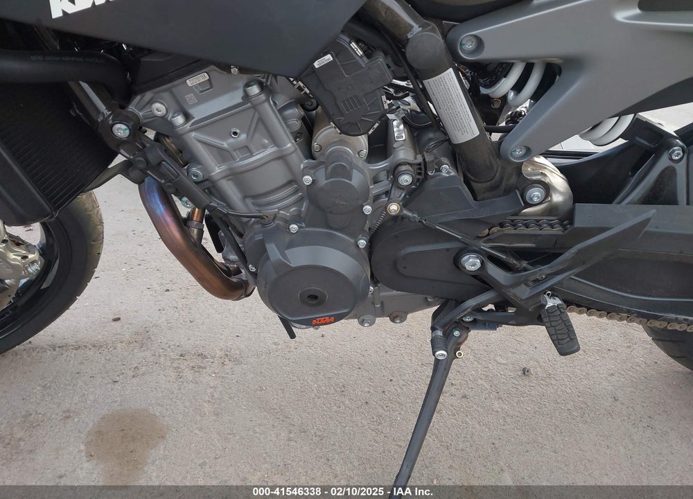 2024 KTM 790 DUKE VIN: LCETU7405RH703550