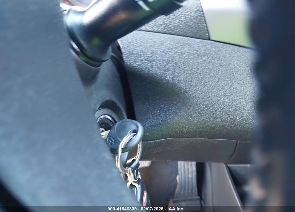 2014 HYUNDAI ELANTRA VIN: KMHDH6AH1EU027608