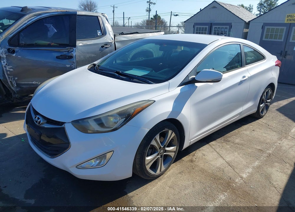 2014 HYUNDAI ELANTRA VIN: KMHDH6AH1EU027608