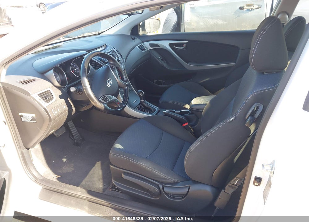 2014 HYUNDAI ELANTRA VIN: KMHDH6AH1EU027608