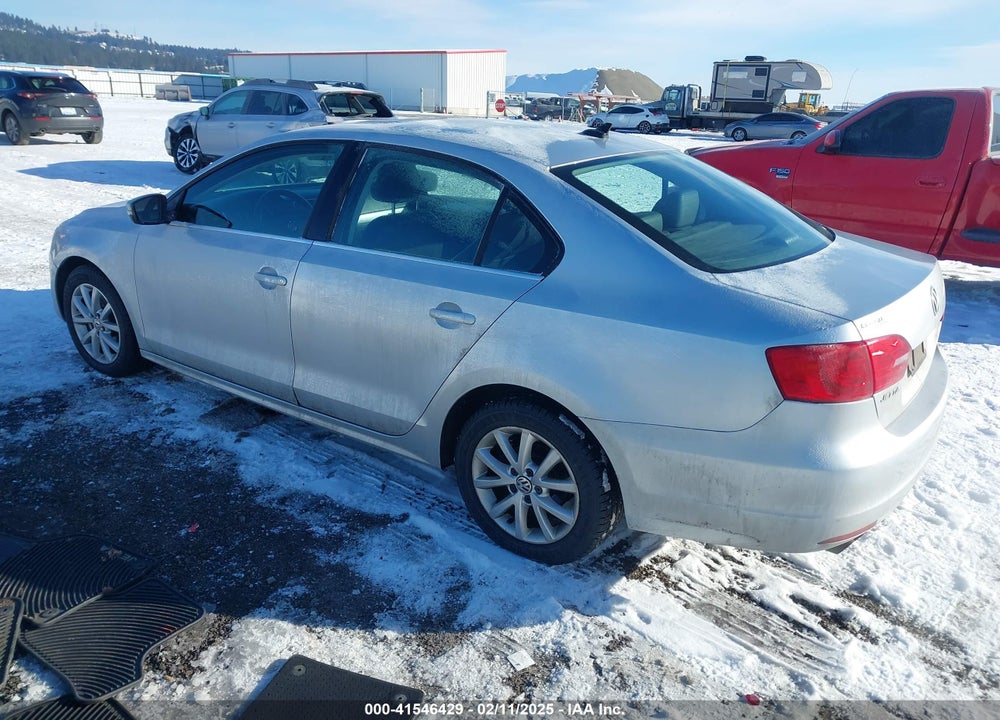 2013 VOLKSWAGEN JETTA VIN: 3VWDP7AJ6DM309145